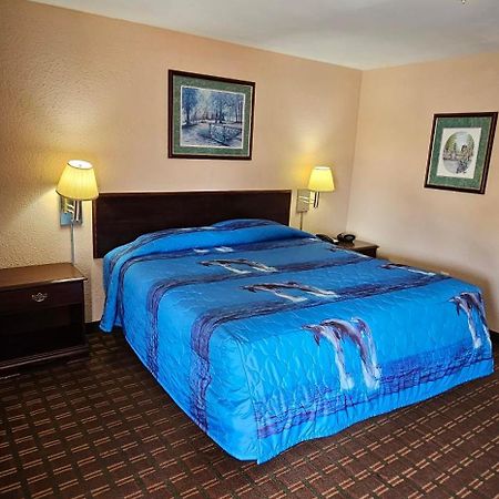 Mount Laurel Motel Hazleton Extérieur photo